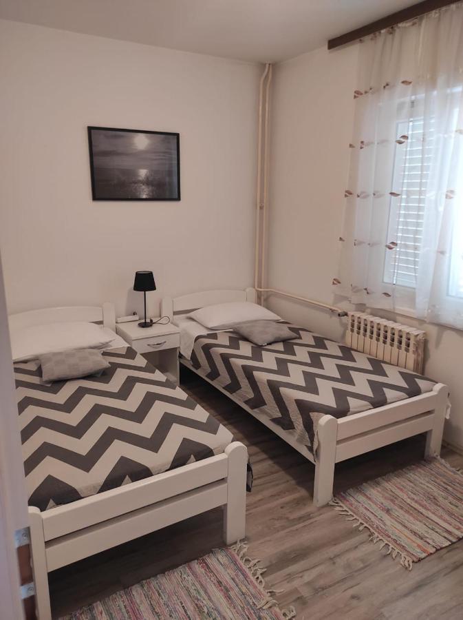 Apartmani Dominik Zadar Bagian luar foto